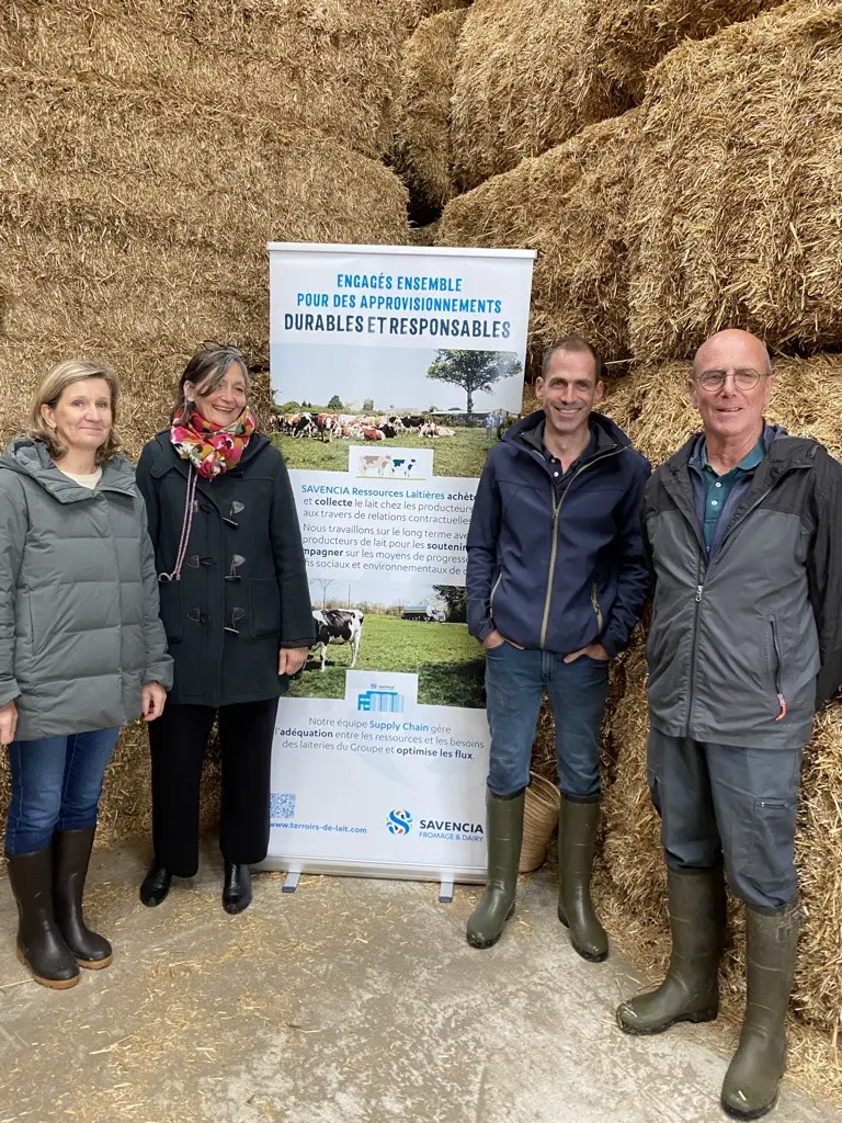 Image par défaut illustrant le propos de l'article Premier anniversaire du partenariat Agrial & Savencia pour une filière laitière décarbonée ! Terroirs de lait