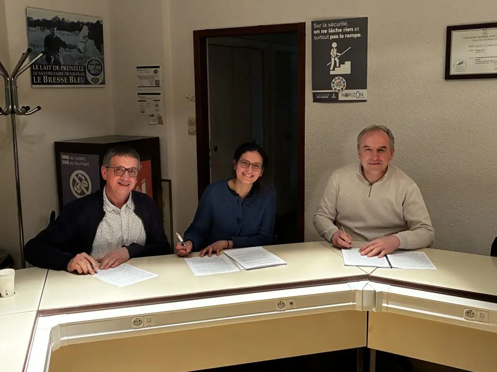 Image par défaut illustrant le propos de l'article Savencia et la Coopérative Laitière de Bressor renforcent leur collaboration Terroirs de lait