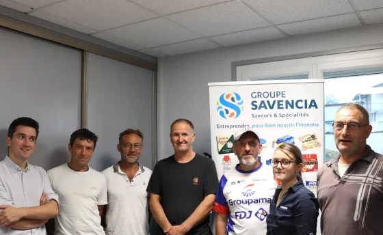 APCFVA et SAVENCIA renforcent leur partenariat avec un accord sur la formule du prix du lait, la gestion des volumes et du bien-être animal